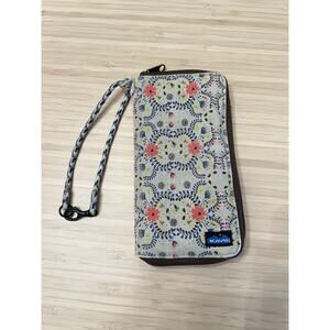 KAVU Go Time Wristlet Wallet Floral Geometric Pattern